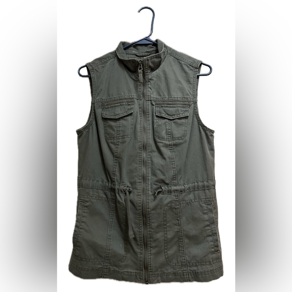 Olive Green Sleeveless Utility Vest